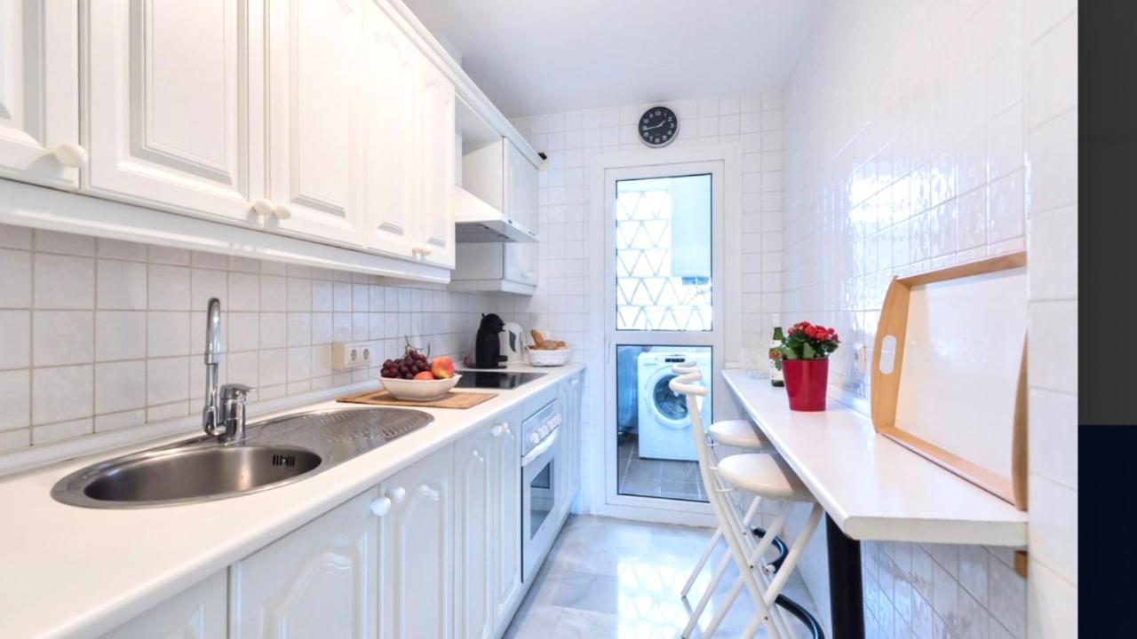 Mi Capricho 4B Beachfront - Apartment With Sea View - Costa Del Sol - Ла Кала де Михас Екстериор снимка