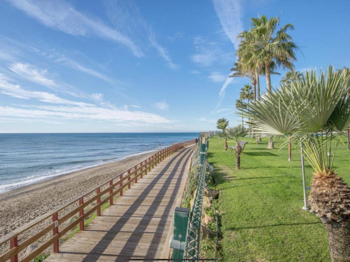 Mi Capricho 4B Beachfront - Apartment With Sea View - Costa Del Sol - Ла Кала де Михас Екстериор снимка