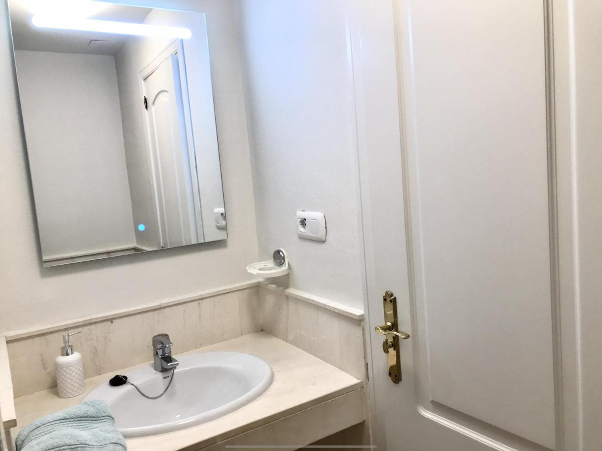 Mi Capricho 4B Beachfront - Apartment With Sea View - Costa Del Sol - Ла Кала де Михас Екстериор снимка